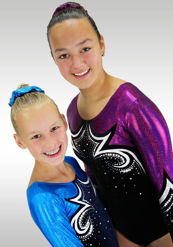 Turnpakje K769 zwart / aubergine