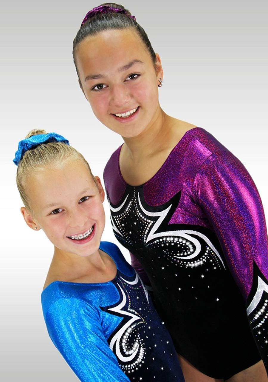 Turnpakje K769 zwart / aubergine