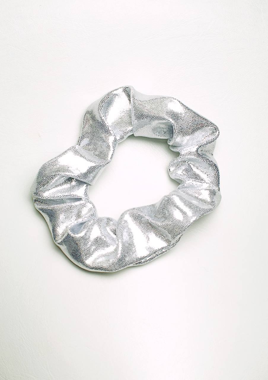 Haarwokkel wetlook zilver